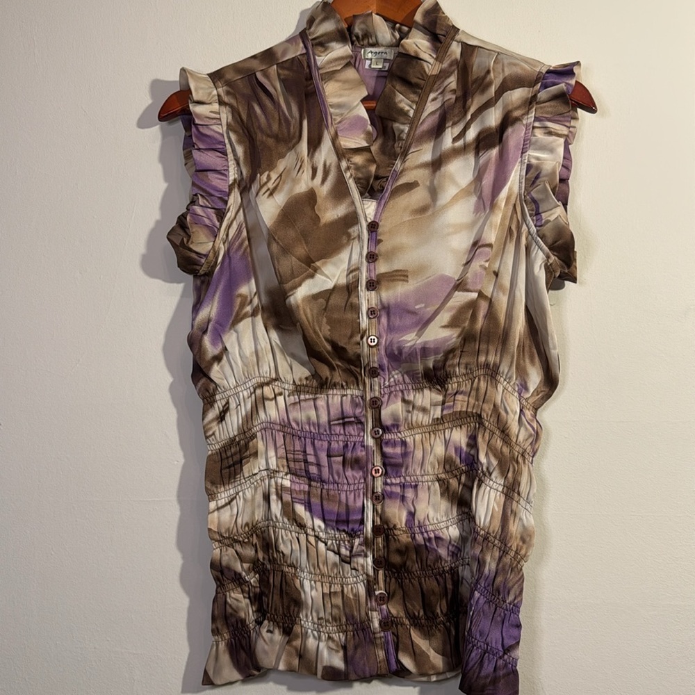 AGORA BLOUSE WOMEN’S SIZE L IN LIKE NEW CONDITION